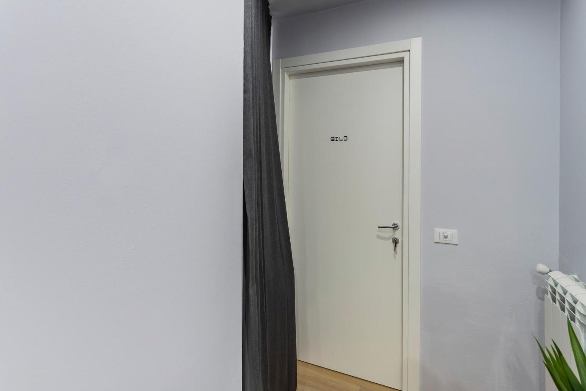 Casa Monti - Pavia City - By Host4U Екстер'єр фото