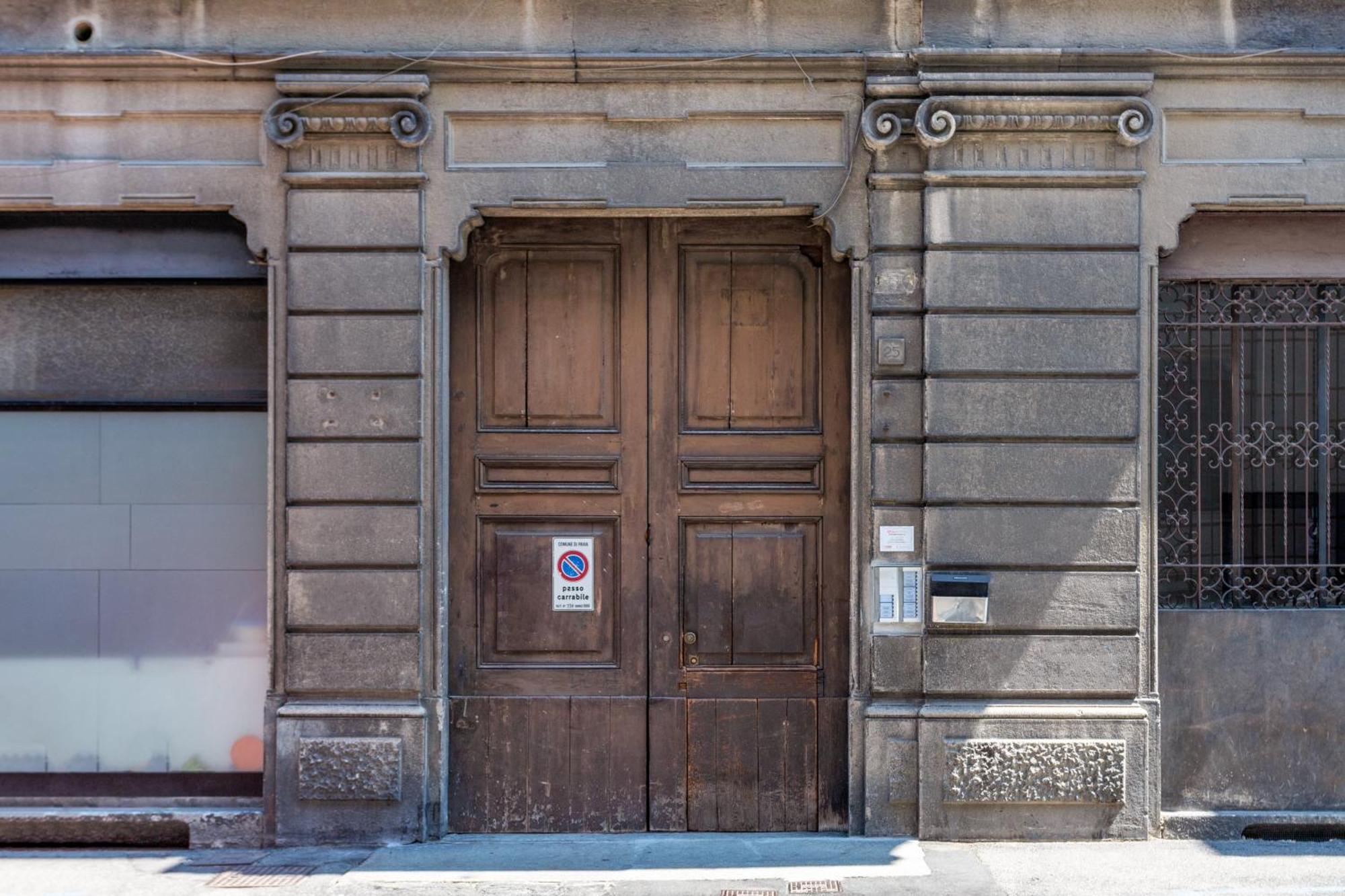 Casa Monti - Pavia City - By Host4U Екстер'єр фото
